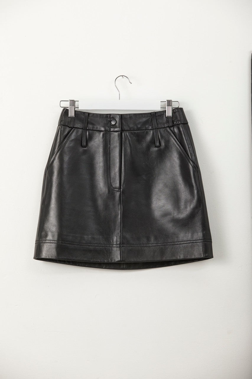 LIZ.High Waisted Black Leather Skirt
