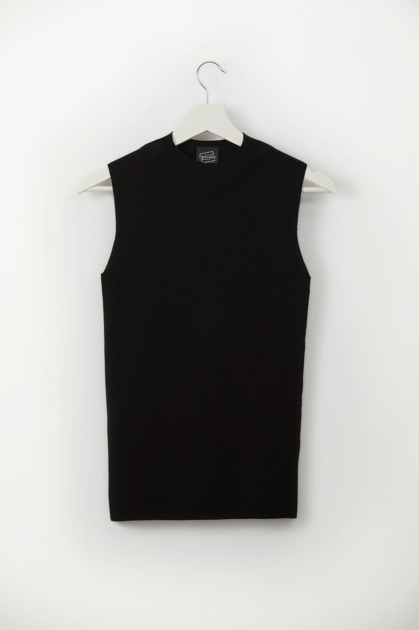 KATE. Black Seamless Tank Top