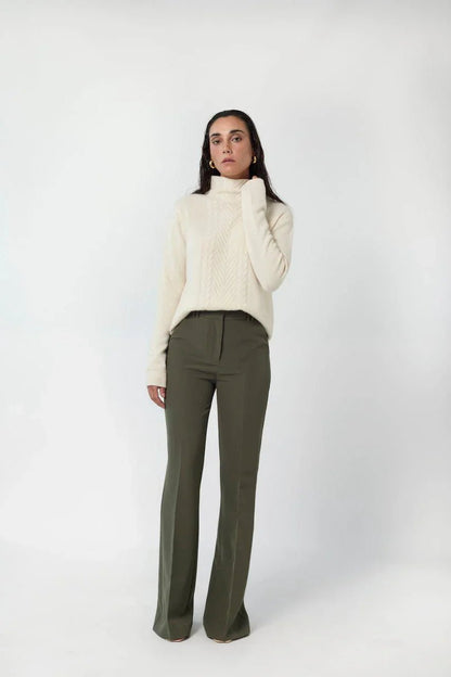 LIA.100 % Cashmere Jumper - IVORY - UPTOANI