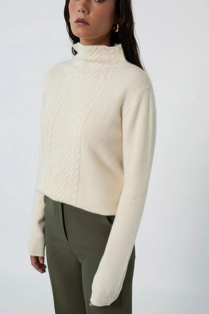 LIA.100 % Cashmere Jumper - IVORY - UPTOANI