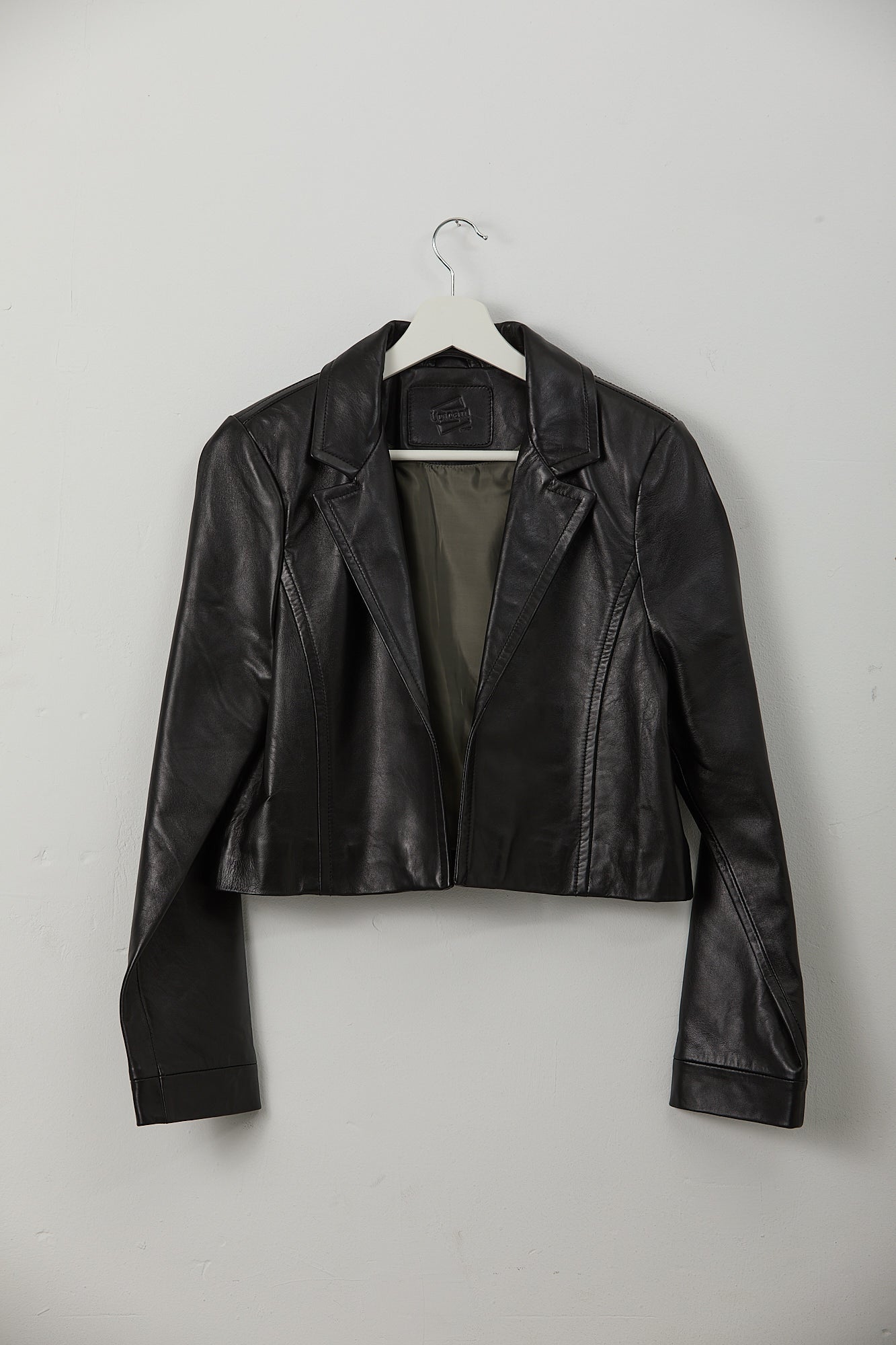 SOPHIA Black Leather Blazer - UPTOANI