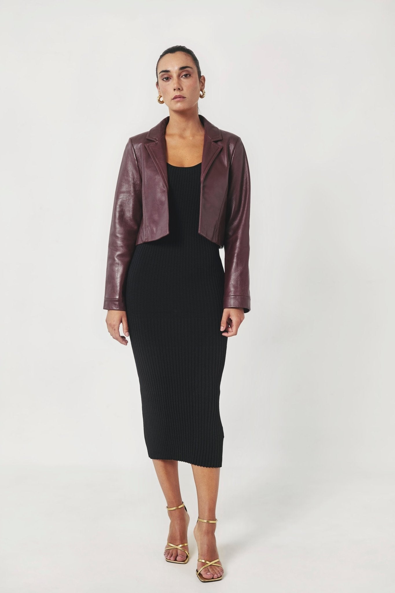 SOPHIA Burgundy Cropped Leather Blazer – UPTOANI
